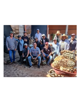 La Leyenda Mezcal Reposado 4 La Leyenda Mezcal Reposado - Image 2