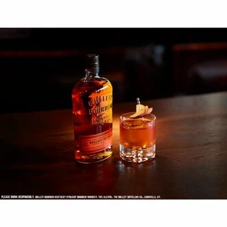Bulleit Bourbon Whiskey With Two Branded Ceramic Mugs 4 Bulleit Bourbon Whiskey With Two Branded Ceramic Mugs - Image 2